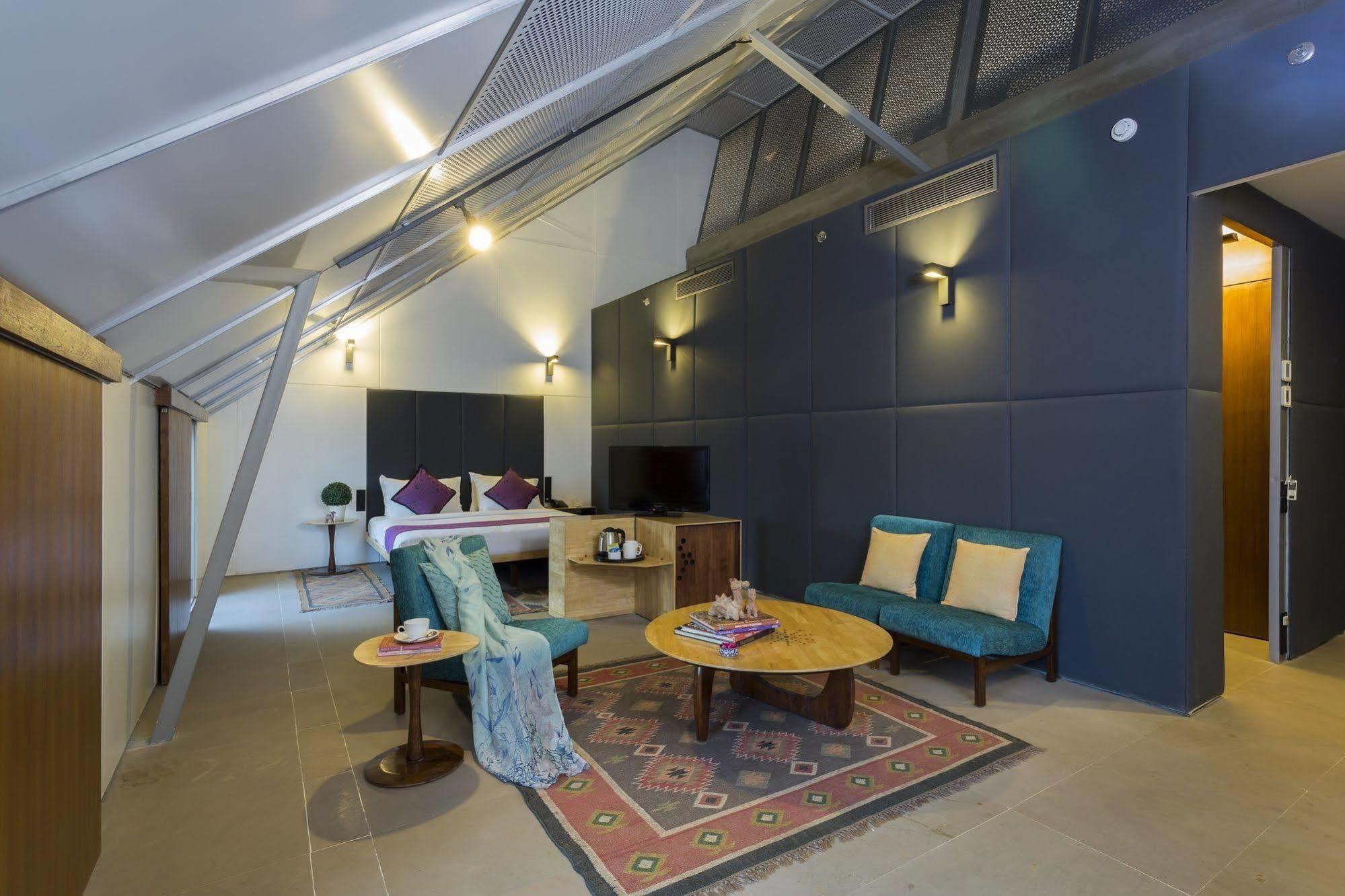 Mana Ranakpur Hotel Екстериор снимка